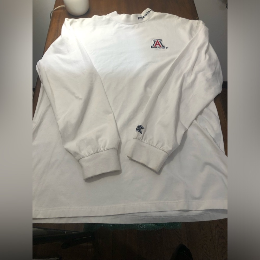 Classic Arizona Wildcats Colosseum Athletics Long Sleeve Shirt || Men’s XL